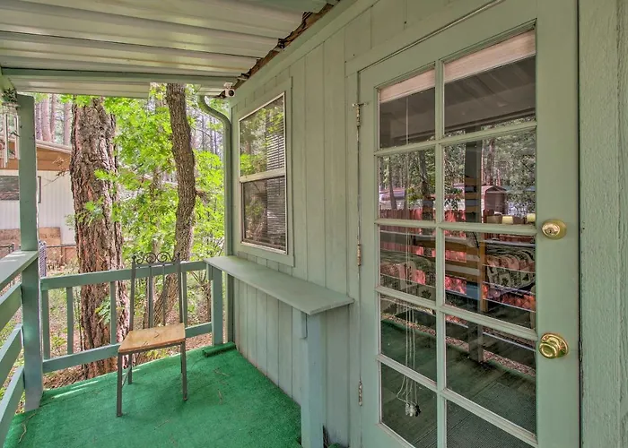 2 Mi To Rainbow Lake: Woodsy Retreat W/ Deck! * Pinetop-Lakeside